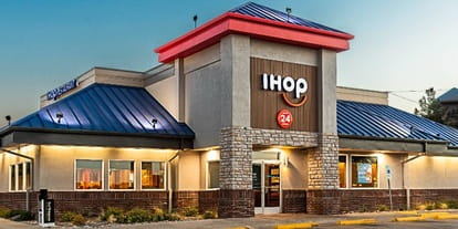 Exterior building shot of the IHOP in Ft. Worth
